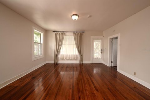 Casa en venta en Tampa, Florida, 2 dormitorios, 125.79 m2 № 1354266 - foto 12