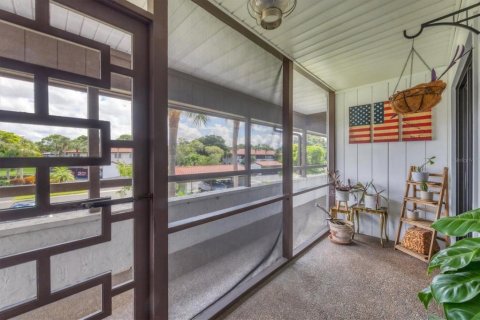 Copropriété à vendre à Bradenton, Floride: 2 chambres, 110.09 m2 № 1357811 - photo 4