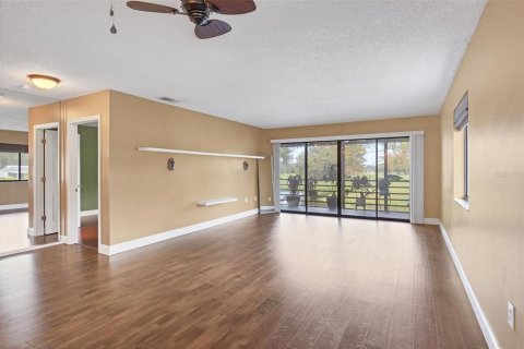 Condo in Bradenton, Florida, 2 bedrooms  № 1357811 - photo 7