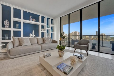 Condo in Aventura, Florida, 3 bedrooms  № 1305993 - photo 1