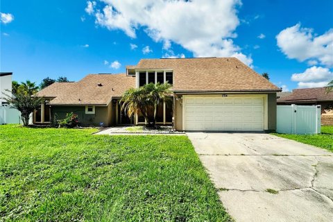 Villa ou maison à vendre à Kissimmee, Floride: 4 chambres, 187.76 m2 № 1249349 - photo 1