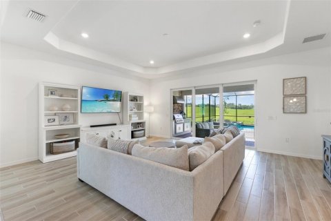 Villa ou maison à vendre à Punta Gorda, Floride: 4 chambres, 208.75 m2 № 1300177 - photo 6