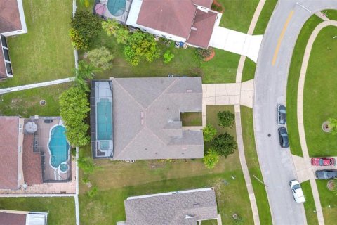 Villa ou maison à vendre à Kissimmee, Floride: 4 chambres, 214.42 m2 № 1303258 - photo 7