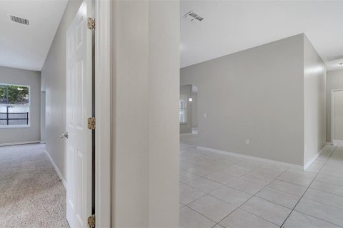 Villa ou maison à vendre à Kissimmee, Floride: 4 chambres, 214.42 m2 № 1303258 - photo 26