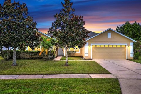 Villa ou maison à vendre à Kissimmee, Floride: 4 chambres, 214.42 m2 № 1303258 - photo 1