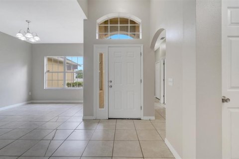 Villa ou maison à vendre à Kissimmee, Floride: 4 chambres, 214.42 m2 № 1303258 - photo 13