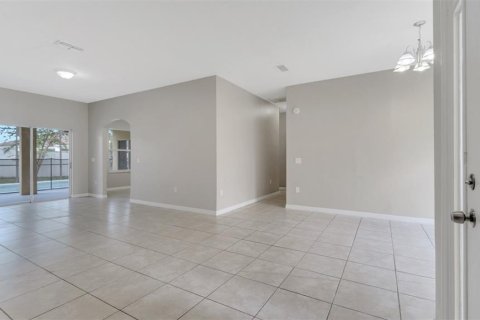 Villa ou maison à vendre à Kissimmee, Floride: 4 chambres, 214.42 m2 № 1303258 - photo 14