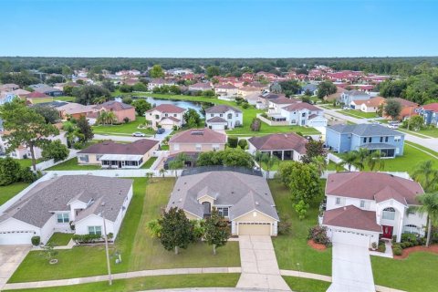 Villa ou maison à vendre à Kissimmee, Floride: 4 chambres, 214.42 m2 № 1303258 - photo 5