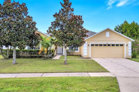 Villa ou maison à vendre à Kissimmee, Floride: 4 chambres, 214.42 m2 № 1303258 - photo 3