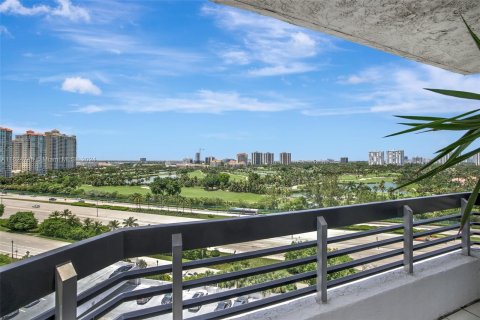 Condominio en venta en Aventura, Florida, 2 dormitorios, 126.44 m2 № 1272760 - foto 4