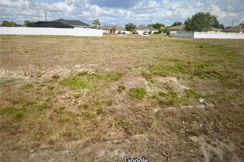 Immobilier commercial à vendre à Cape Coral, Floride № 1065192 - photo 1