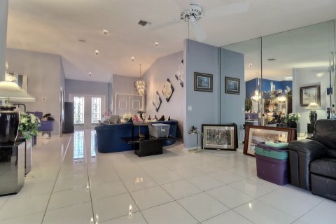 Casa en venta en Lake Worth, Florida, 3 dormitorios, 190.54 m2 № 1031921 - foto 23