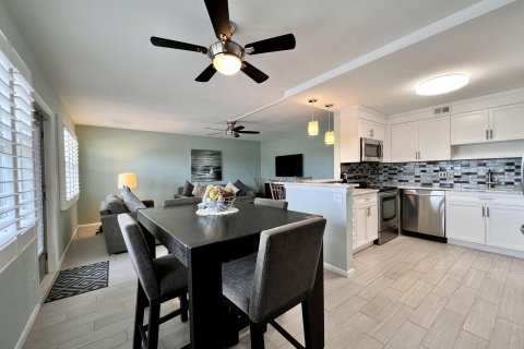Condominio en venta en West Palm Beach, Florida, 2 dormitorios, 98.66 m2 № 1031881 - foto 17