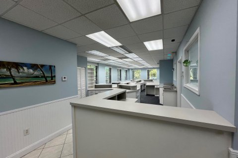 Office in Jupiter, Florida № 1031880 - photo 17
