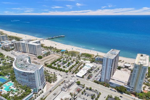 Copropriété à vendre à Pompano Beach, Floride: 1 chambre, 68.56 m2 № 1224901 - photo 4