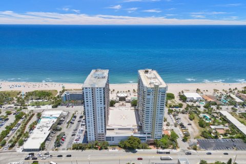 Copropriété à vendre à Pompano Beach, Floride: 1 chambre, 68.56 m2 № 1224901 - photo 5