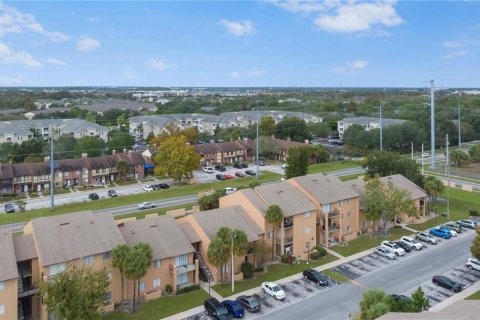 Copropriété à vendre à Orlando, Floride: 2 chambres, 99.68 m2 № 1391422 - photo 3