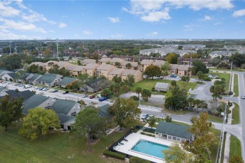 Copropriété à vendre à Orlando, Floride: 2 chambres, 99.68 m2 № 1391422 - photo 2