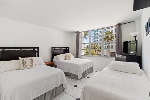 Condominio en venta en Miami Beach, Florida, 2 dormitorios, 126.35 m2 № 1021710 - foto 8