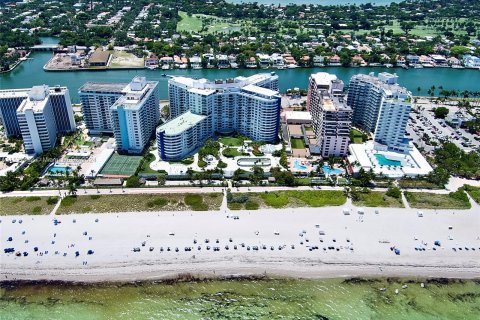 Condominio en venta en Miami Beach, Florida, 2 dormitorios, 126.35 m2 № 1021710 - foto 21