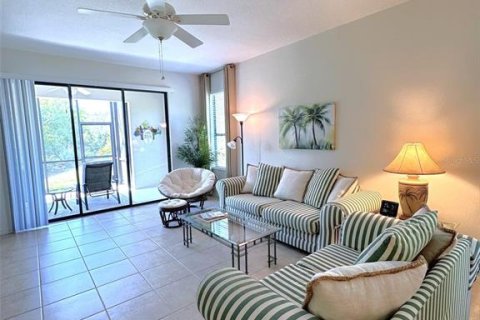 Casa en venta en North Port, Florida, 2 dormitorios, 142.23 m2 № 1071530 - foto 11