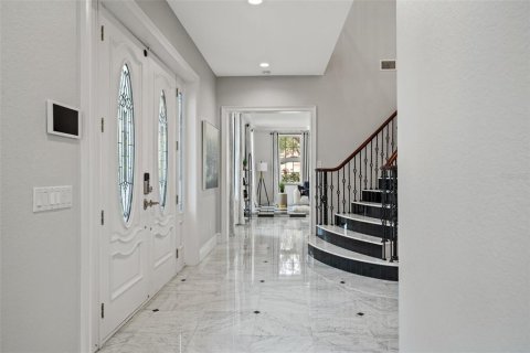 Casa en venta en Lutz, Florida, 7 dormitorios, 904.31 m2 № 1055168 - foto 8
