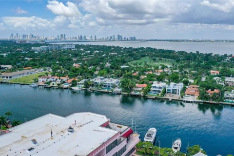 Copropriété à vendre à Miami Beach, Floride: 2 chambres, 89.19 m2 № 1079684 - photo 7