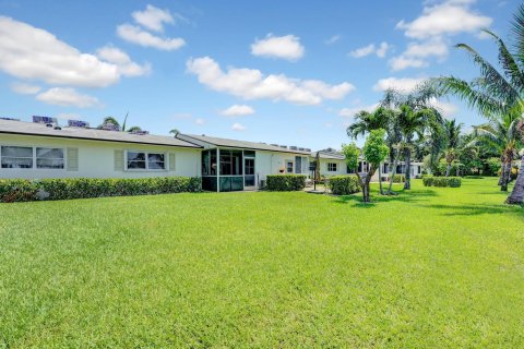 Villa ou maison à vendre à West Palm Beach, Floride: 2 chambres, 75.72 m2 № 1210492 - photo 12