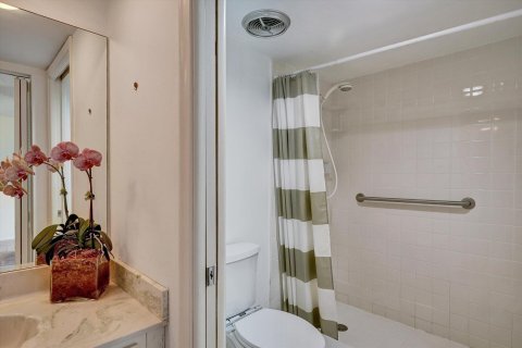 Condo in Boca Raton, Florida, 2 bedrooms  № 1222614 - photo 26