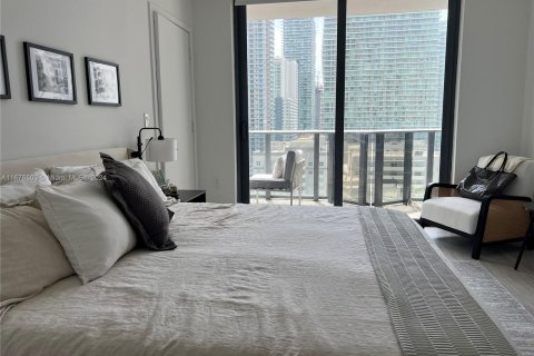 Condo in Miami, Florida, 1 bedroom  № 1401386 - photo 1