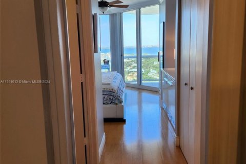 Condominio en venta en Miami Beach, Florida, 1 dormitorio, 102.19 m2 № 1074315 - foto 15