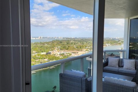 Condominio en venta en Miami Beach, Florida, 1 dormitorio, 102.19 m2 № 1074315 - foto 7