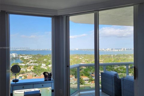 Condominio en venta en Miami Beach, Florida, 1 dormitorio, 102.19 m2 № 1074315 - foto 6