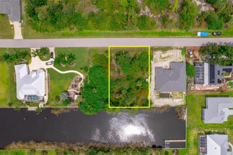 Terreno en venta en Port Charlotte, Florida № 1346547 - foto 12