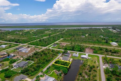 Terreno en venta en Port Charlotte, Florida № 1346547 - foto 11