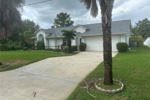 House in Deltona, Florida 3 bedrooms, 162.58 sq.m. № 1352304 - photo 3