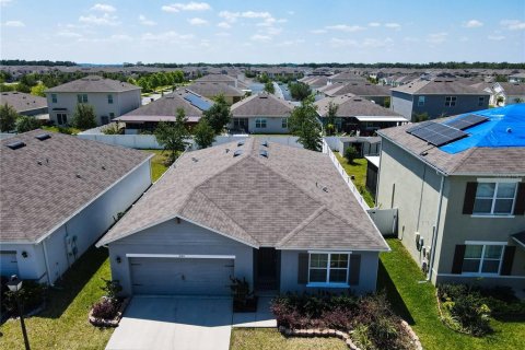 Villa ou maison à louer à Kissimmee, Floride: 4 chambres, 171.5 m2 № 1352289 - photo 10