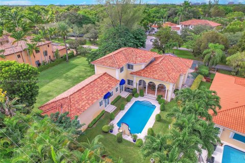 Villa ou maison à vendre à Coral Gables, Floride: 5 chambres, 340.77 m2 № 1325527 - photo 4