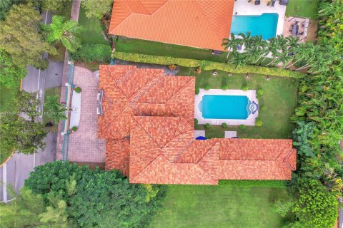 Villa ou maison à vendre à Coral Gables, Floride: 5 chambres, 340.77 m2 № 1325527 - photo 2