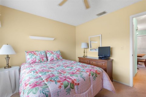 Copropriété à vendre à New Port Richey, Floride: 2 chambres, 106.28 m2 № 1307843 - photo 15