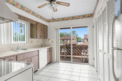 Copropriété à vendre à New Port Richey, Floride: 2 chambres, 106.28 m2 № 1307843 - photo 2