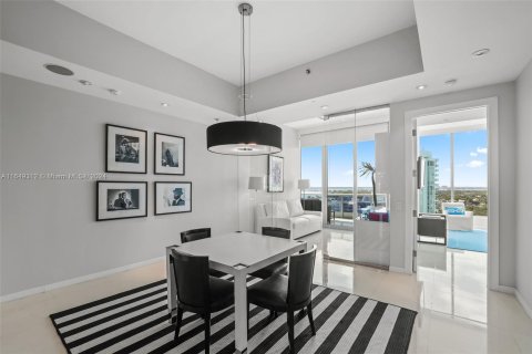 Copropriété à vendre à Miami Beach, Floride: 3 chambres, 369.94 m2 № 1345815 - photo 22