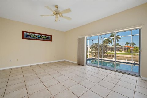 Villa ou maison à vendre à Punta Gorda, Floride: 3 chambres, 277.5 m2 № 1067195 - photo 23