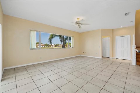 Villa ou maison à vendre à Punta Gorda, Floride: 3 chambres, 277.5 m2 № 1067195 - photo 20