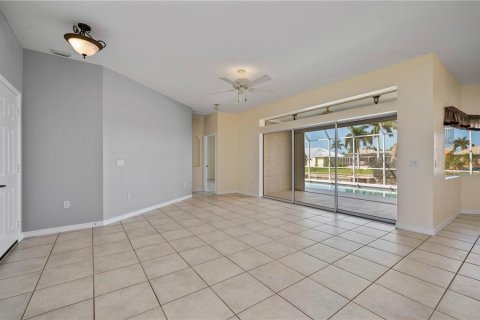 Villa ou maison à vendre à Punta Gorda, Floride: 3 chambres, 277.5 m2 № 1067195 - photo 12