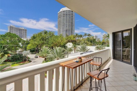 Copropriété à vendre à Aventura, Floride: 2 chambres, 141.21 m2 № 1045082 - photo 22