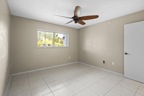 Condominio en venta en Lake Worth, Florida, 2 dormitorios, 130.25 m2 № 1099136 - foto 28