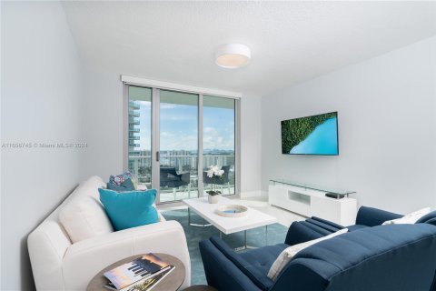 Condo in Sunny Isles Beach, Florida, 3 bedrooms  № 1357049 - photo 4