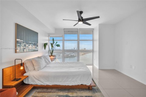 Copropriété à vendre à Miami, Floride: 2 chambres, 126.07 m2 № 1405901 - photo 16