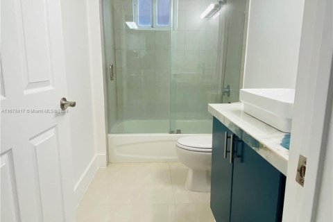 Condominio en venta en Miami, Florida, 1 dormitorio, 49.24 m2 № 1405940 - foto 14